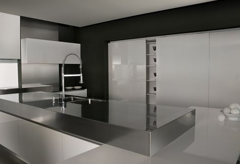 Mobiliario-para-cocinas-de-alta gama-Gofratto-alto-brillo-Johnson-8