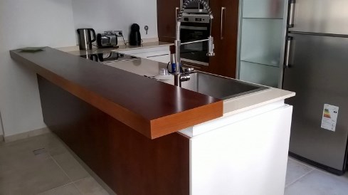 Muebles-de-cocina-a-medida-en-Recoleta-Linea-Continental-Dwell-2